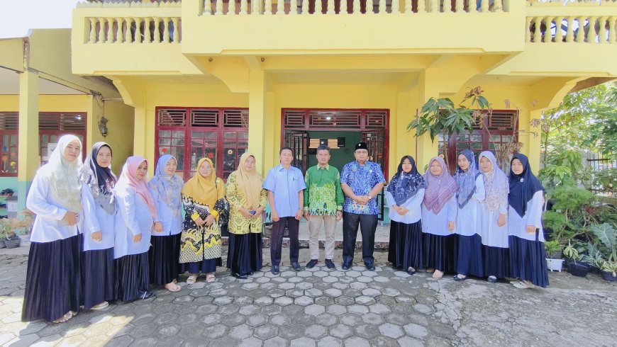 Majelis Dikdasmen PNF PDM Sijunjung lakukan Visitasi ke Madrasah Ibtidaiyah Muhammadiyah