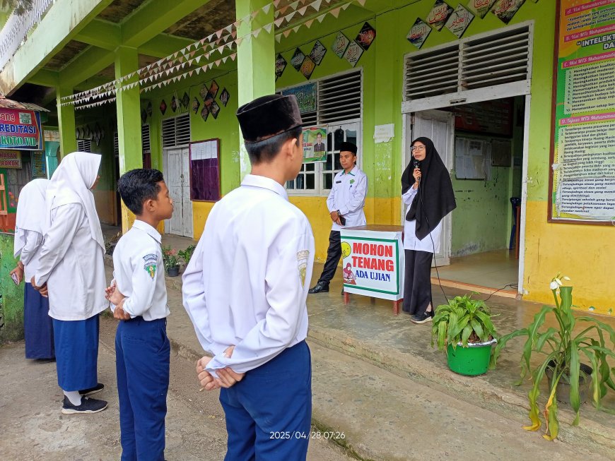 Ujian Madrasah Hari ke-7 di MTs Muhammadiyah Tanjung Ampalu, Siswa Fokus pada Mata Pelajaran Seni Budaya dan Prakarya